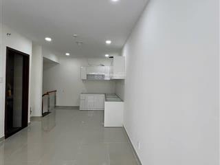 Cần bán nhanh căn hộ 2pn 1wc  2.5 tỷ tại chung cư the western capital q.6