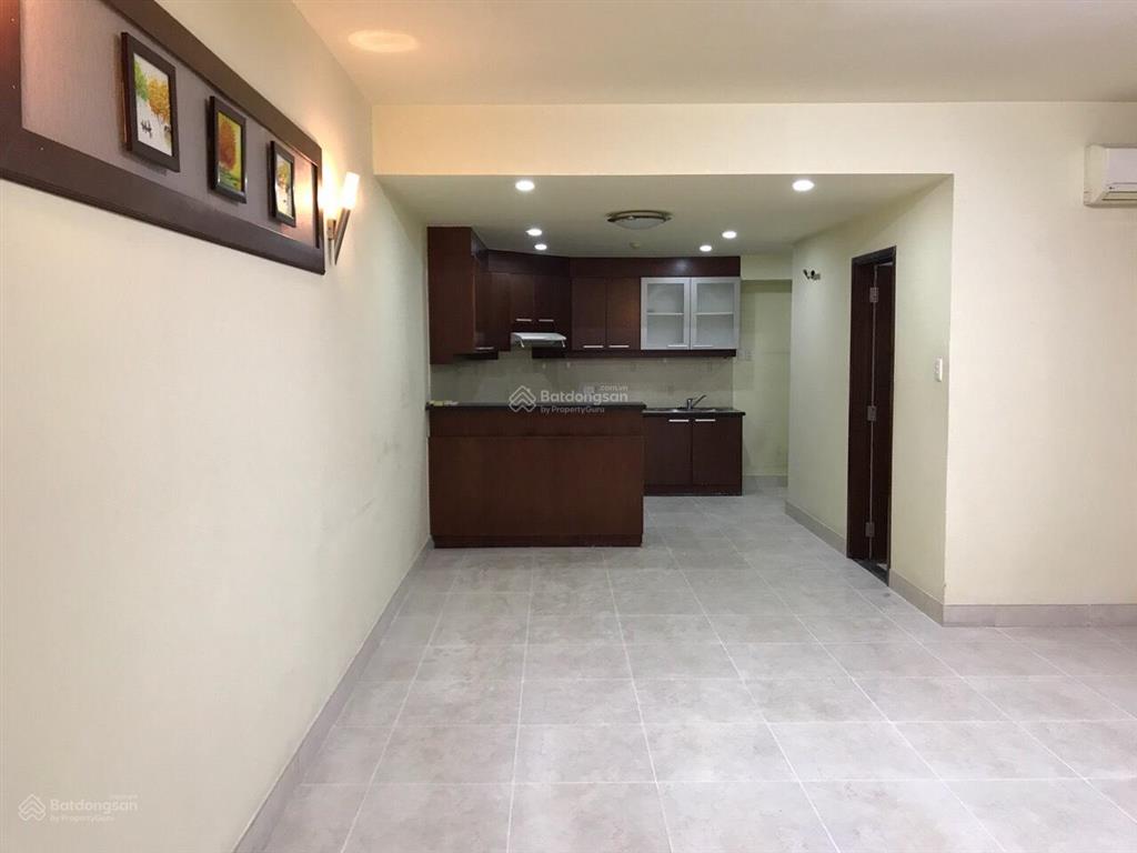 Bán căn hộ hùng vương plaza, quận 5  130m², 3pn  có suất ô tô  sổ hồng riêng  giá chỉ 9.8 tỷ