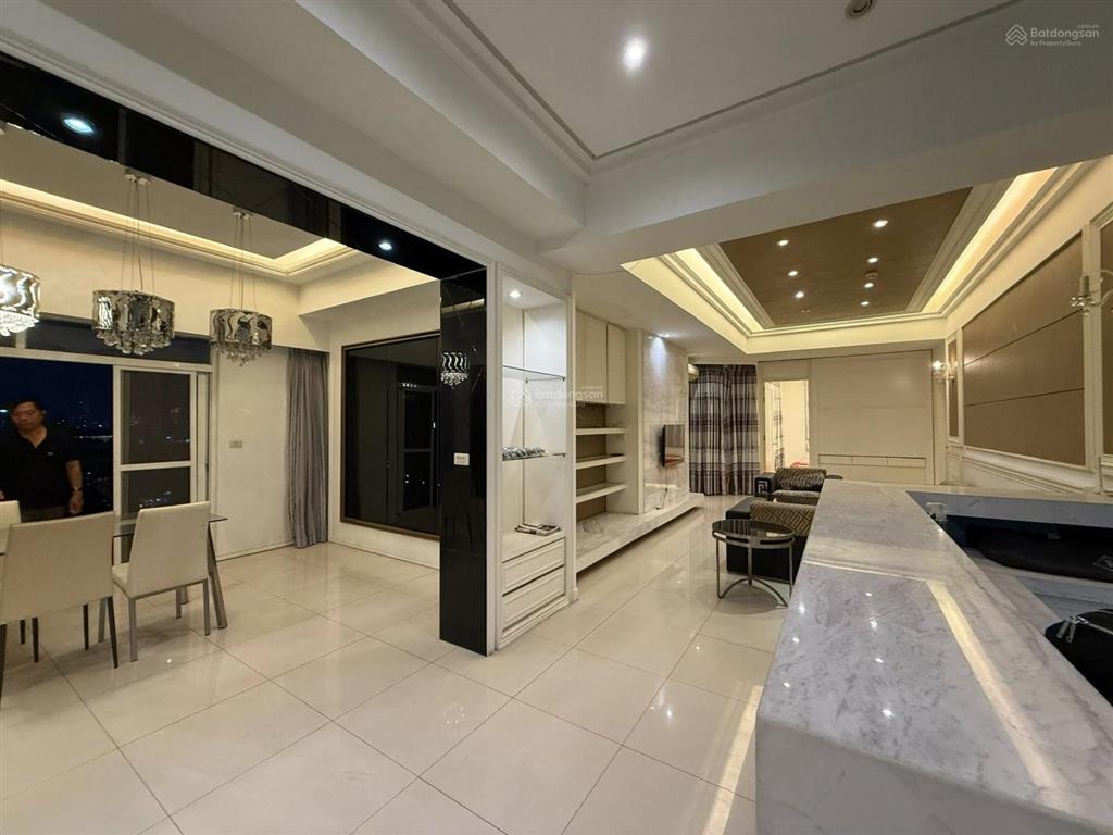 Chính chủ bán căn góc the flemington quận 11  117m²  3pn  sổ hồng riêng  giá chỉ 9.3 tỷ