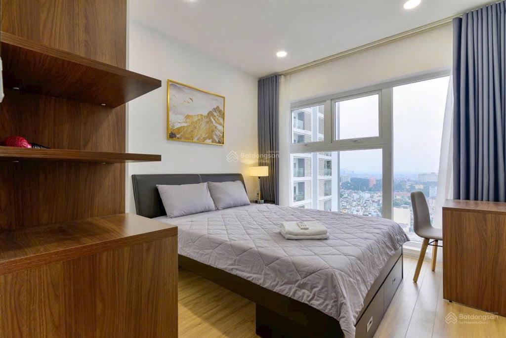 Bán căn góc xi grand court quận 10  105m²  3pn, 3wc  lầu cao  view đẹp  sổ hồng riêng