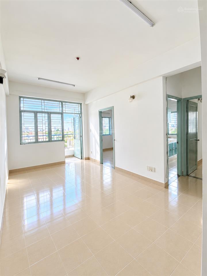 Bán gấp căn hộ cao cấp phú thọ  nguyễn thị nhỏ, quận 11, dt 66m² (2pn  2wc), nhà đẹp, ở ngay