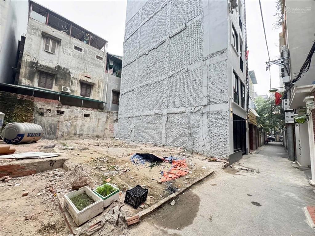 "không qh"  nguyễn trãi  phân lô ô tô bộ ca  2 mặt ngõ  đất vuông a4  13.6 tỷ