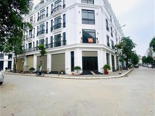 Chủ nhà cắt lỗ sâu, bán thấp hơn thị trường hàng trăm triệu!