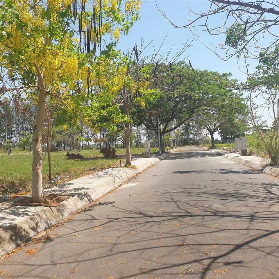 Chính chủ chuyển nhượng lô đất đẹp mặt tiền đào tông nguyên phú xuân, nhà bè