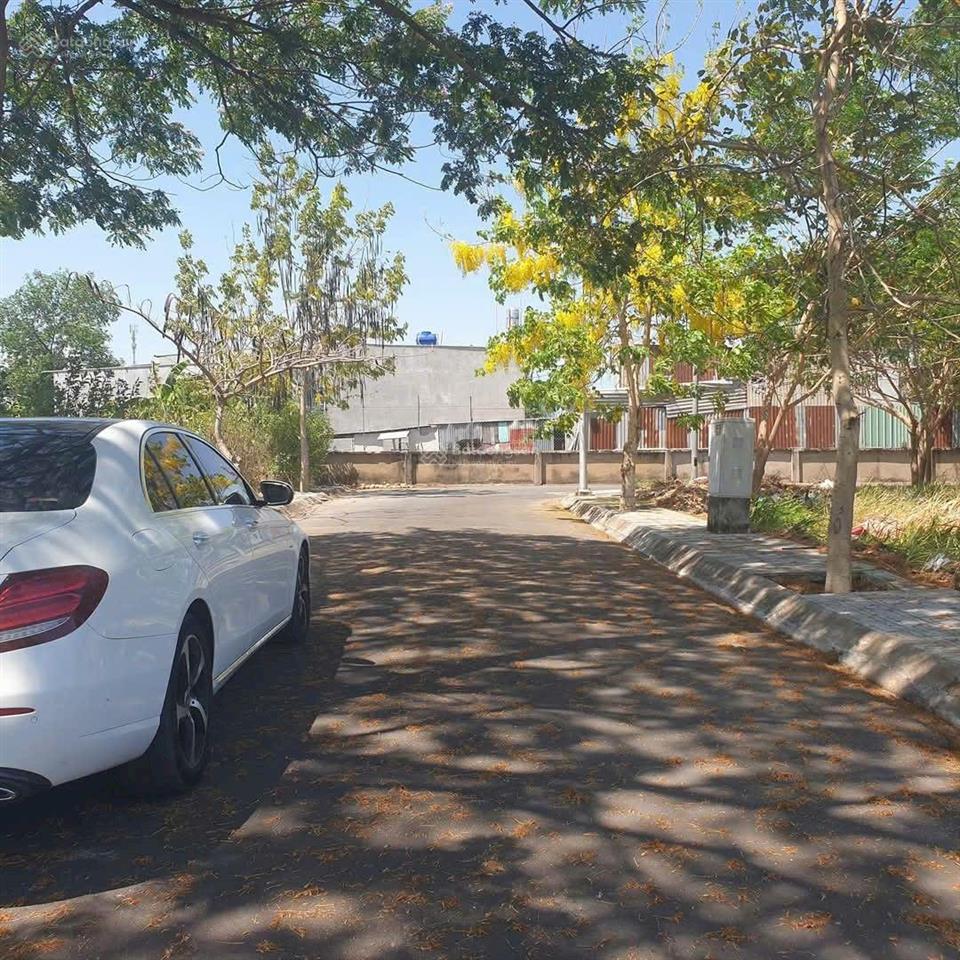 Chính chủ chuyển nhượng lô đất đẹp mặt tiền đào tông nguyên phú xuân, nhà bè