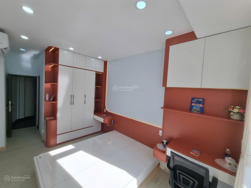 Bán nhà riêng 2 mặt hẻm 5 tầng thạch thị thanh quận 1 cũ giá 6,3 tỷ