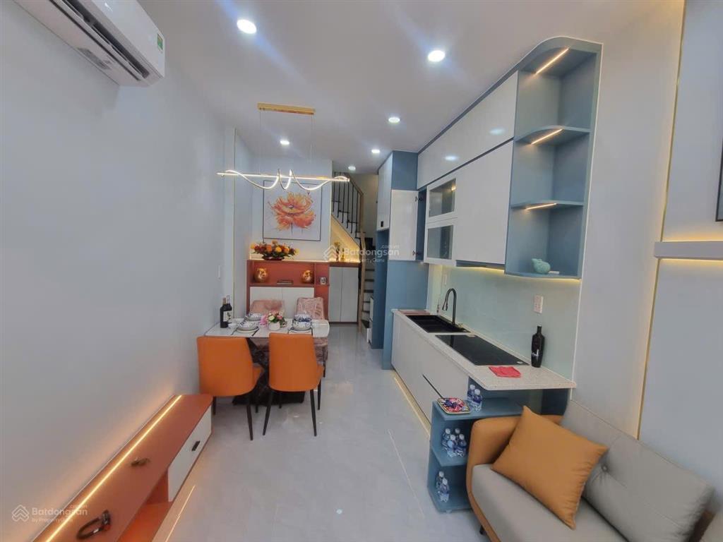 Bán nhà riêng 2 mặt hẻm 5 tầng thạch thị thanh quận 1 cũ giá 6,3 tỷ