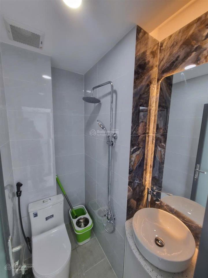 Bán nhà riêng 2 mặt hẻm 5 tầng thạch thị thanh quận 1 cũ giá 6,3 tỷ