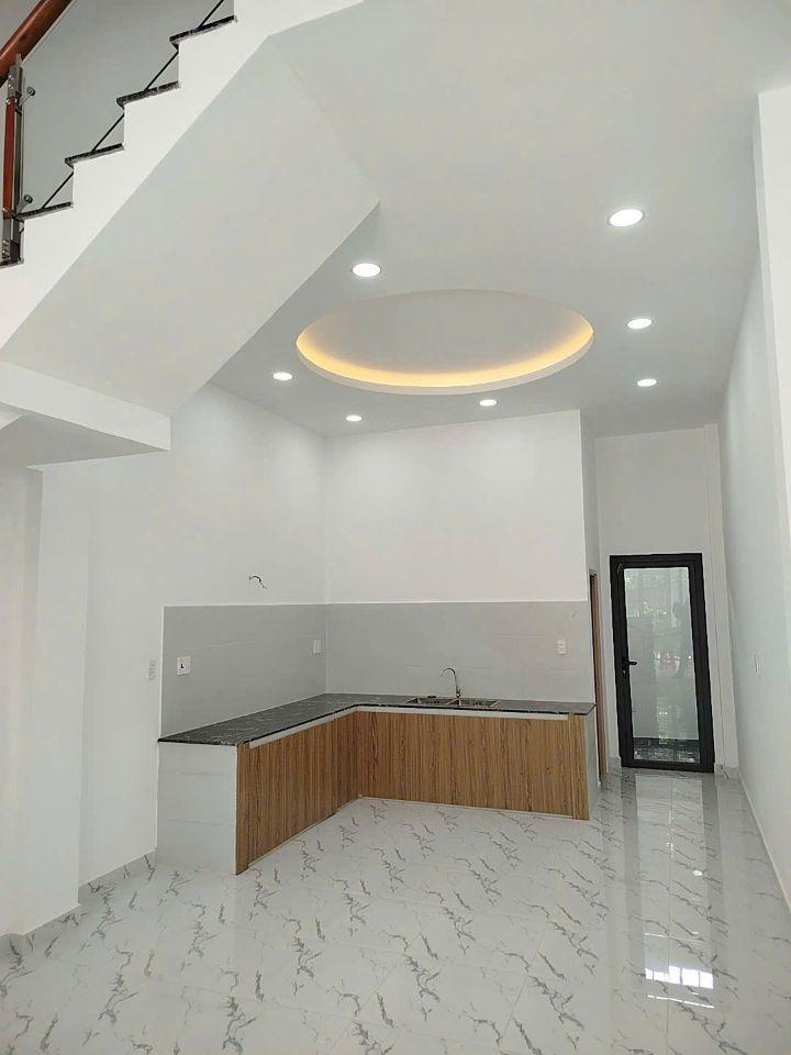 BÁN NHANH NHÀ 1 TRỆT 2 LẦU + TUM – 4x17 – Chợ Rạch Kiến – SỔ RIÊNG – HOÀN CÔNG – BẢO HÀNH 5 NĂM