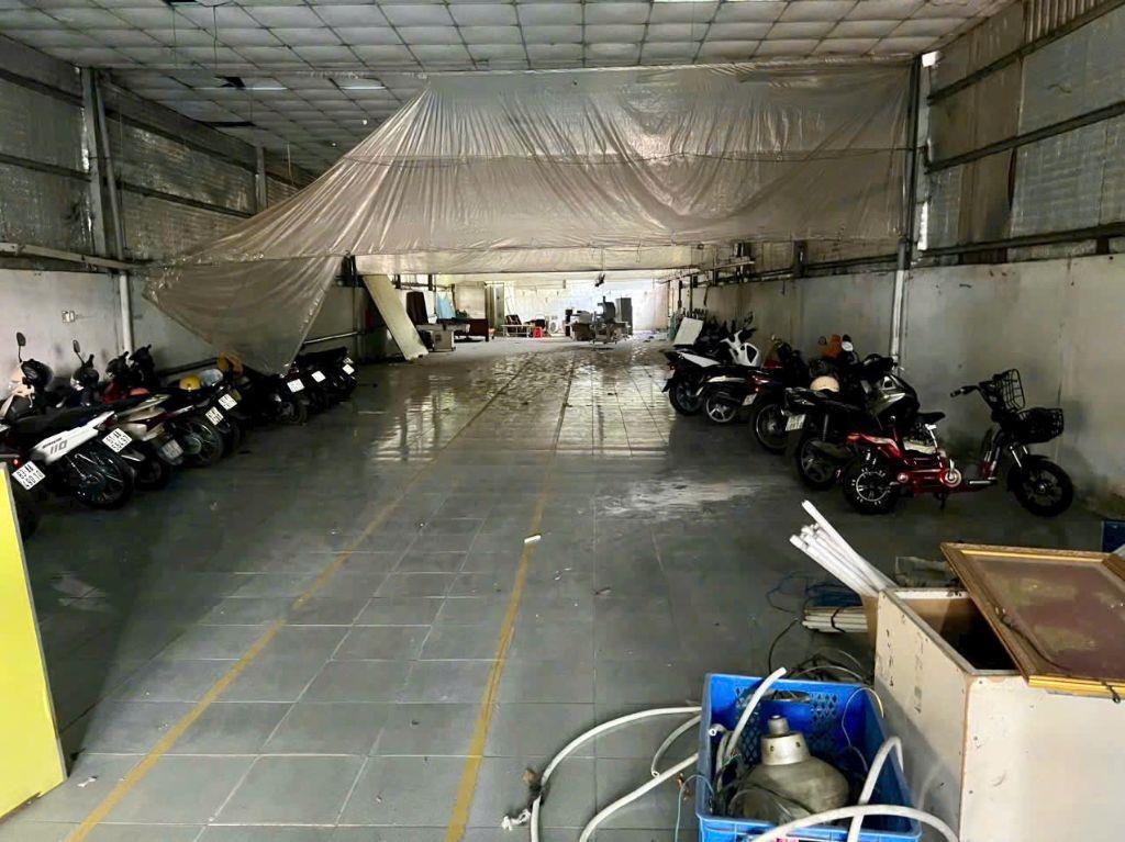  BÁN GẤP KHO XƯỞNG MẶT TIỀN LÊ HỒNG PHONG – TP. THỦ DẦU MỘT