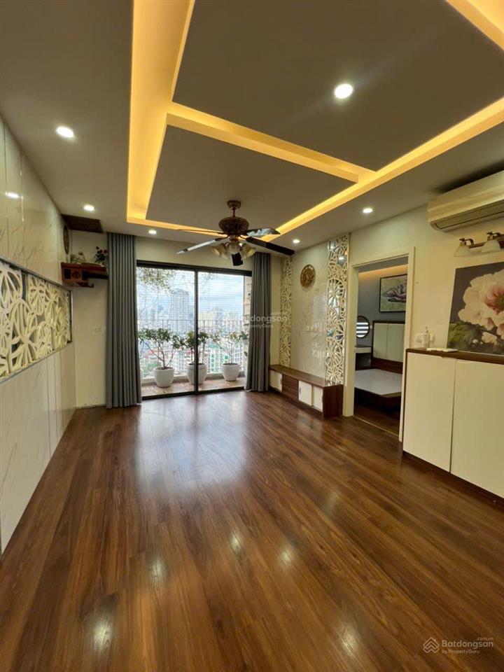 Cho thuê căn hộ 2 pn vinhomes dcapital full nội thất
