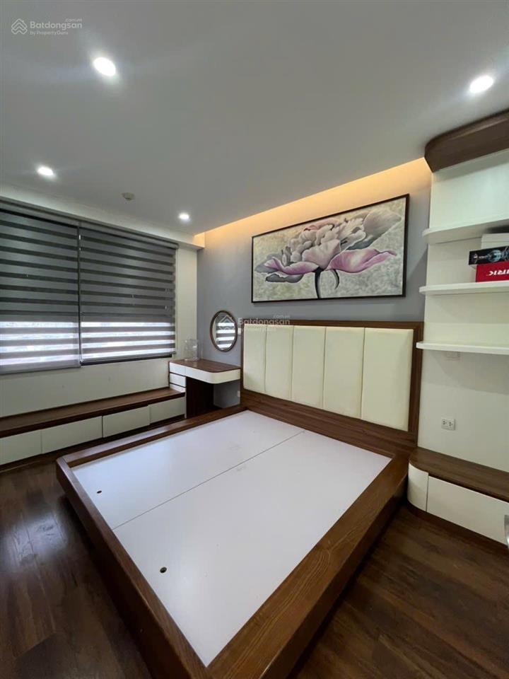 Cho thuê căn hộ 2 pn vinhomes dcapital full nội thất