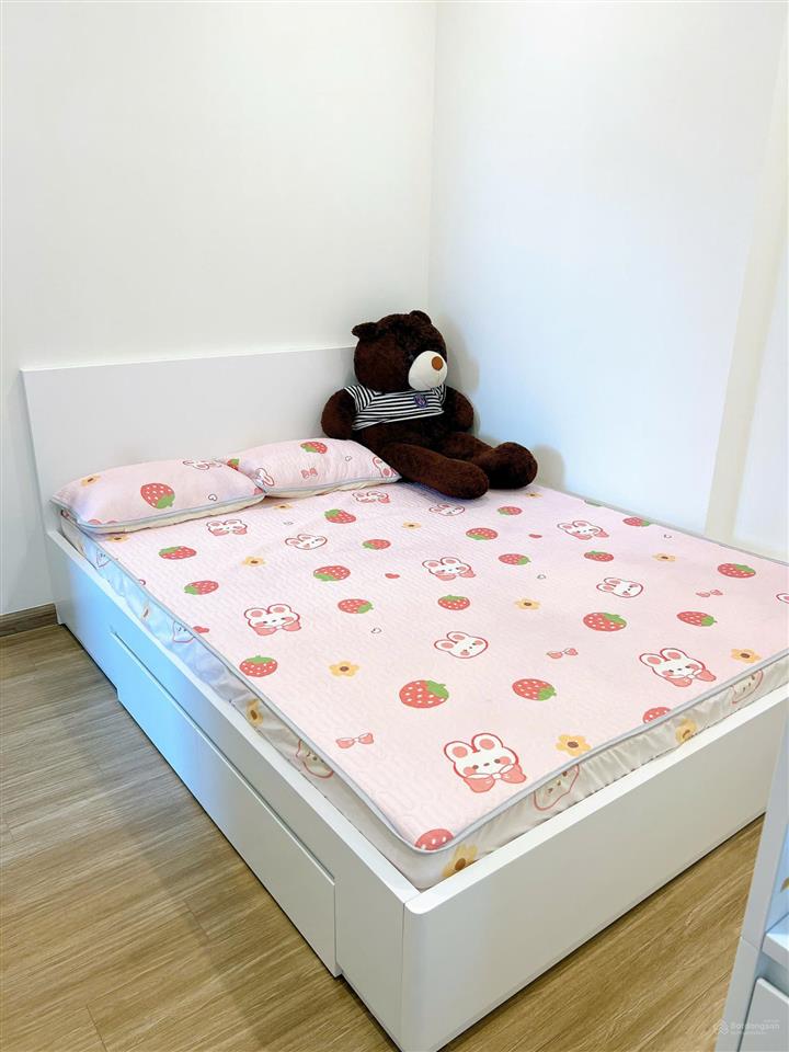 Tôi cần bán gấp căn hộ 2pn 2wc giá 4 tỷ diện tích 55m² tại the sakura  vinhomes smart city