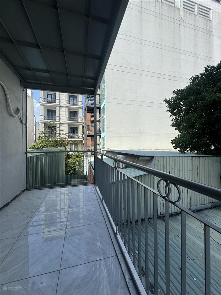Cho thuê studio mới có thang máy ngay đảo kim cương, gần nút giao an phú, cầu ba son, mai chí thọ