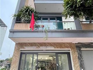 Cho thuê nr 3pn, 3wc, 75m2 tại ngõ 557 kđt kosy 1 sn 331, cách mạng tháng tám, giá siêu hời