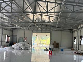 Bán kho xưởng mặt tiền đường oto 2,5tỷ đang cho thuê