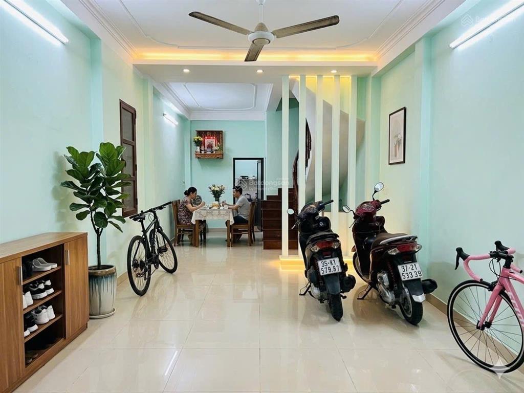 Chỉ nhỉnh 13 tỷ có nhà nguyễn khuyến 50m2 ô tô đỗ cửa lô góc 5 tầng, mt 4m,  mr. công 0931 706 ***