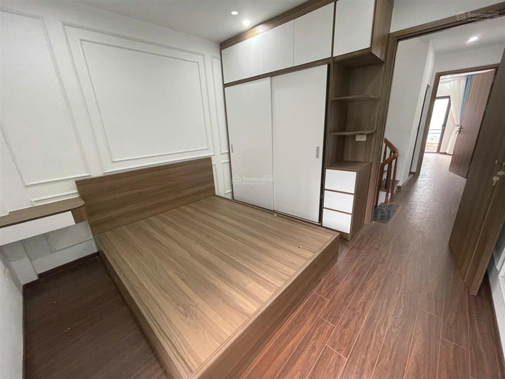 Hàng sịn đét cách đại lộ chỉ 400m có sân riêng để xe trước nhà diện tích rộng ở sướng  chỉ 4.x tỷ