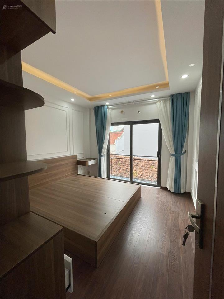 Hàng sịn đét cách đại lộ chỉ 400m có sân riêng để xe trước nhà diện tích rộng ở sướng  chỉ 4.x tỷ