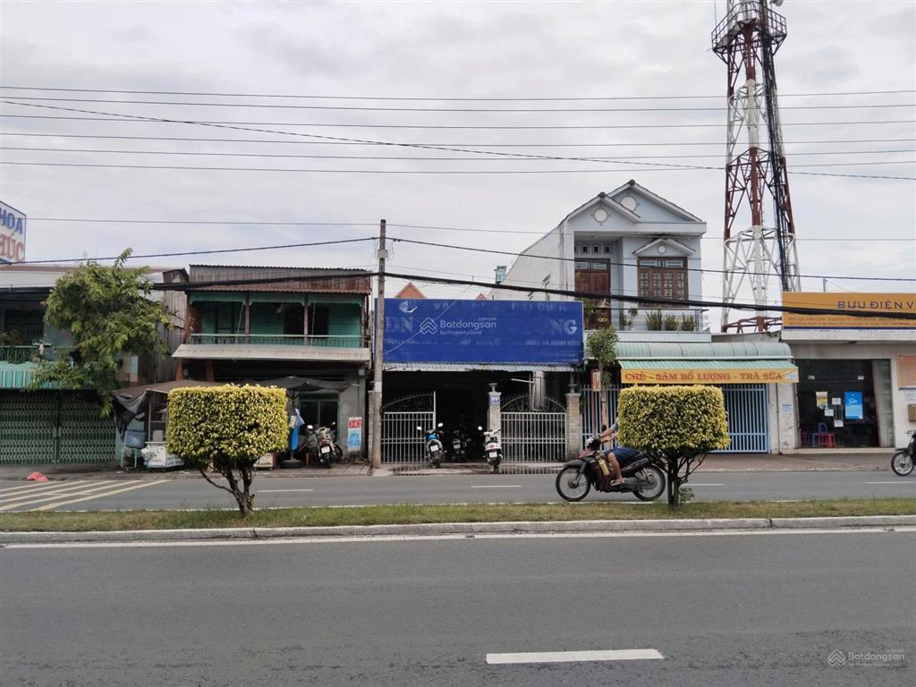 Bán nhà mặt tiền đường trần hưng đạo 300m², ngang 7m, mỹ thới, long xuyên, an giang