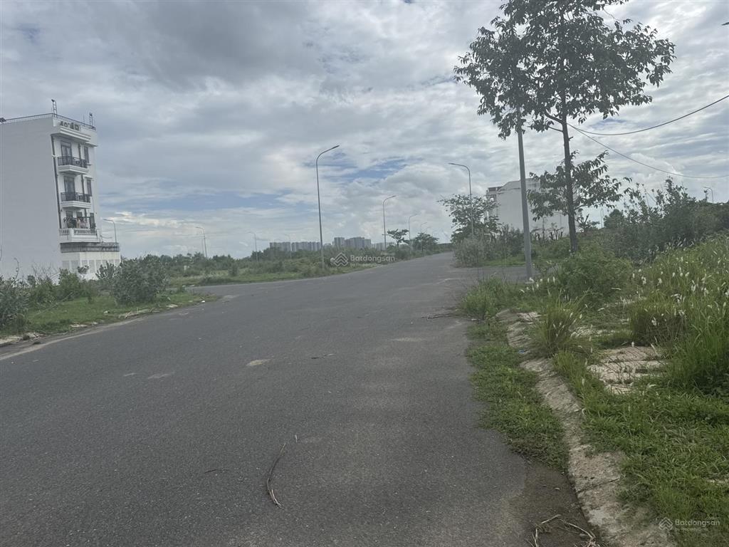 Bán đất nền dự án giá ưu đãi tại dreamland city, 36 triệu / m2, 120 m2