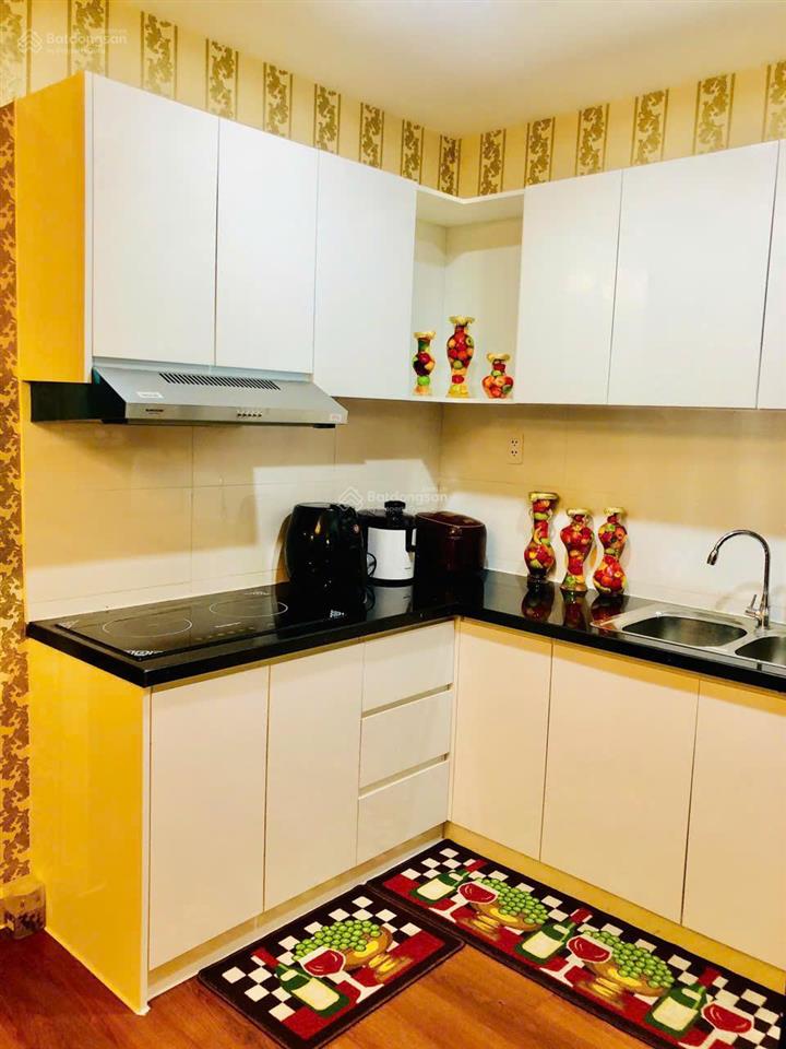 Cho thuê căn hộ 2 phòng ngủ giá 12,5 triệu nội thất rất đẹp  2 phòng 13,5 triệu  3 phòng 18 triệu
