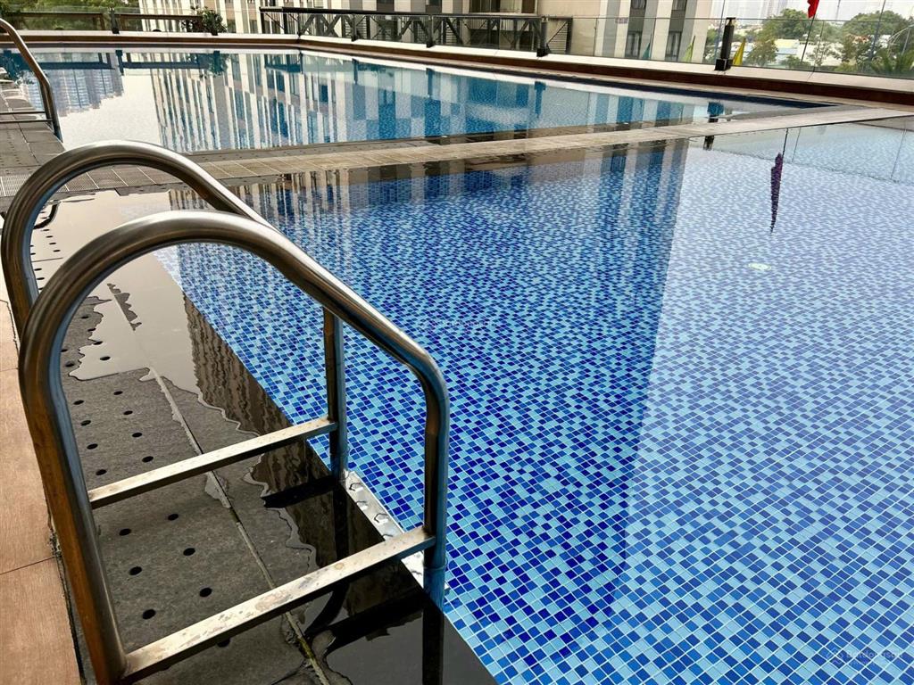 Cho thuê căn 1 phòng nội thất cơ bản có điều hòa, rèm bếp, tủ lạnh giá 9,5 triệu