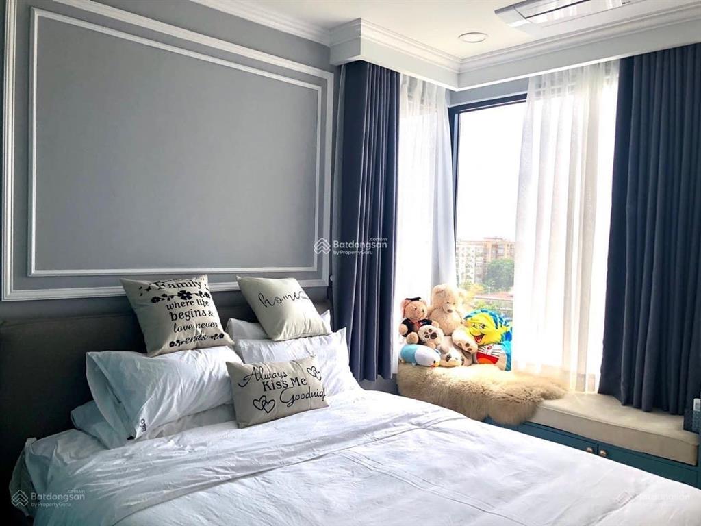 Bán chcc cộng hòa plaza  q. tân bình, dt 72m2 2pn giá 4tỷ7, (có sổ).  0934 144 *** hương