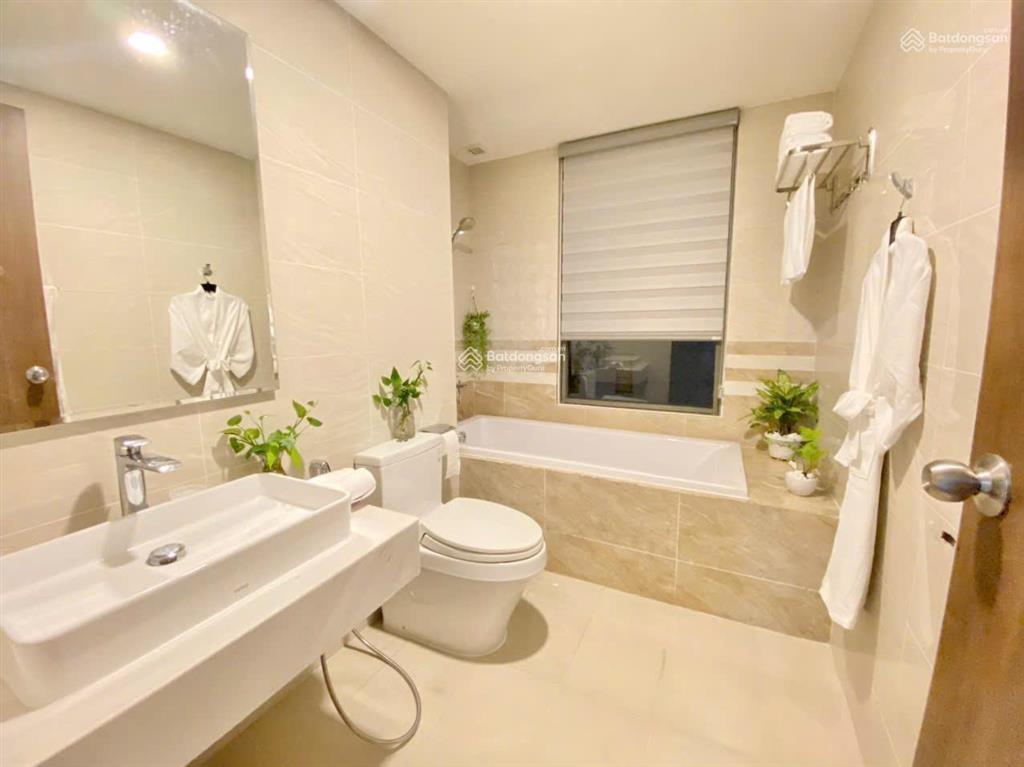 Chủ gửi bán căn hộ garden gate, phú nhuận, 88m 2pn 2wc giá 7 tỷ 5 sổ hồng  0934 144 *** hương
