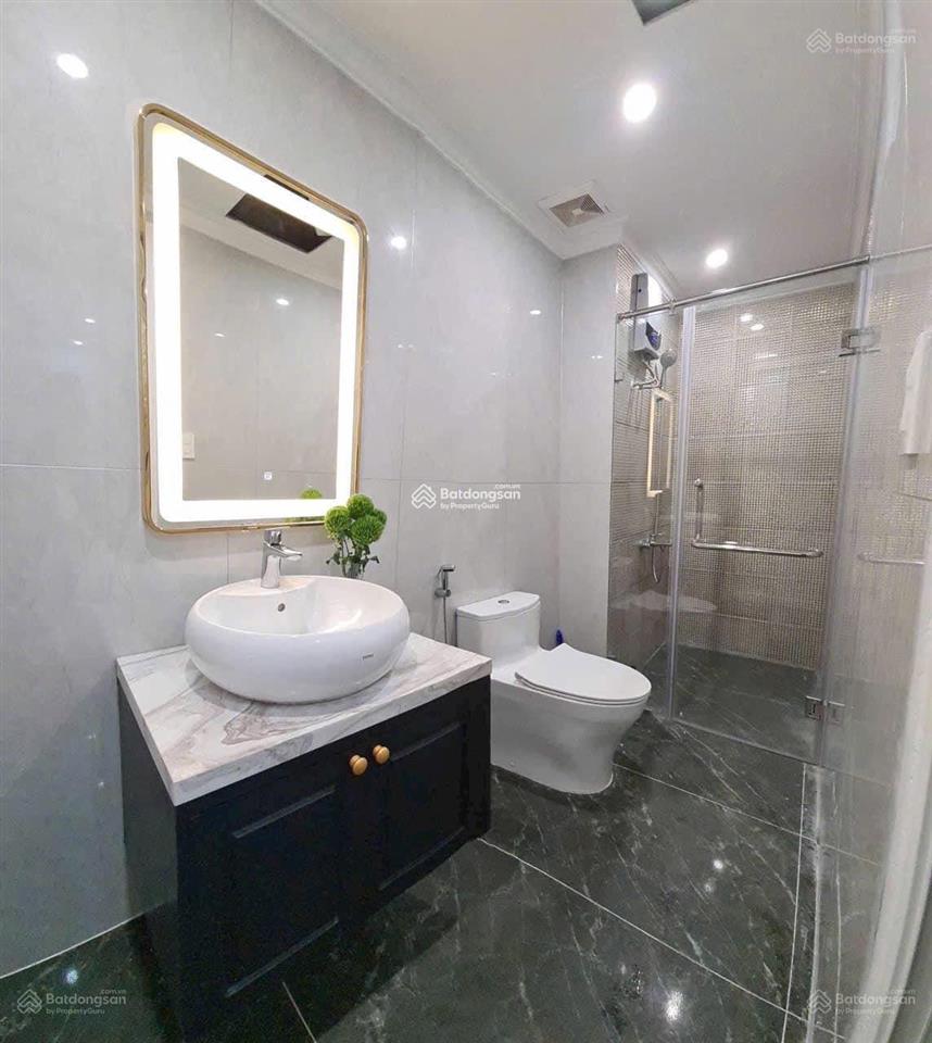 Cho thuê chcc the flemington lê đại hành q11, dt 90m2, 2pn, 3wc giá 17tr.  0934 144 *** hương