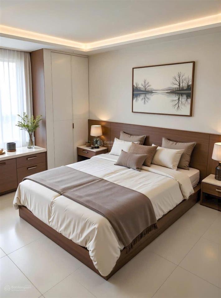 Bán chcc terra royal q3. 60m2 2pn giá 6ty6 nhà đẹp view thoáng có sổ hổ trợ bank.  0934 144 ***