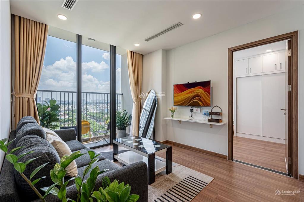 Bán chcc 50m2, 1pn, 1wc, 2 tỷ 8, sổ hồng tại carillon 2, hòa thạnh, tân phú,  0934 144 *** hương