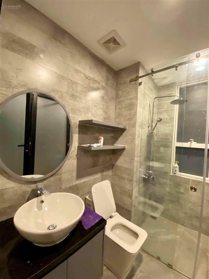 Cho thuê căn hộ terra royal quận 3, 60m2=2pn=1wc=19tr, có suất ô tô  0934 144 *** hương