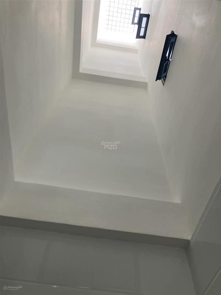 Nhà hxh 6m hoàng văn thụ | phú nhuận | 71,7m2 | 4 tầng + sân thượng | thang máy | 20,9 tỷ tl