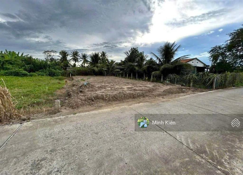 1 tỷ 2 giá siêu mềm ở khu vực gần thành phố dt 117m2, sổ riêng, nằm ngay đường hồ văn tắng.