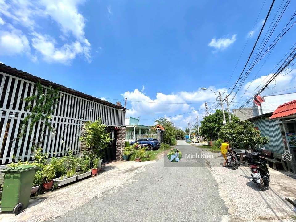 Lô đất cực đẹp ngay kcn tây bắc, giá 1 tỷ 160tr, dt 135m2, shr, đ.nguyễn thị rànhnhuận đức.