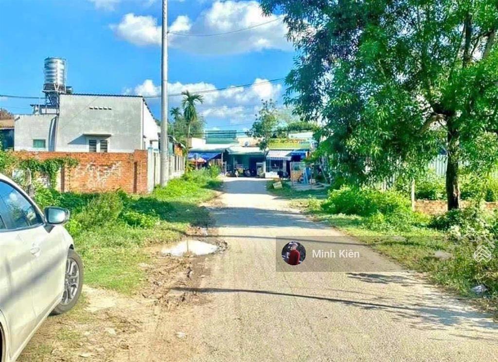 Lô đất cực đẹp ngay trung tâm trảng bàng giá 800tr, dt 217m2, ngay đ. gia huỳnh, sổ riêng