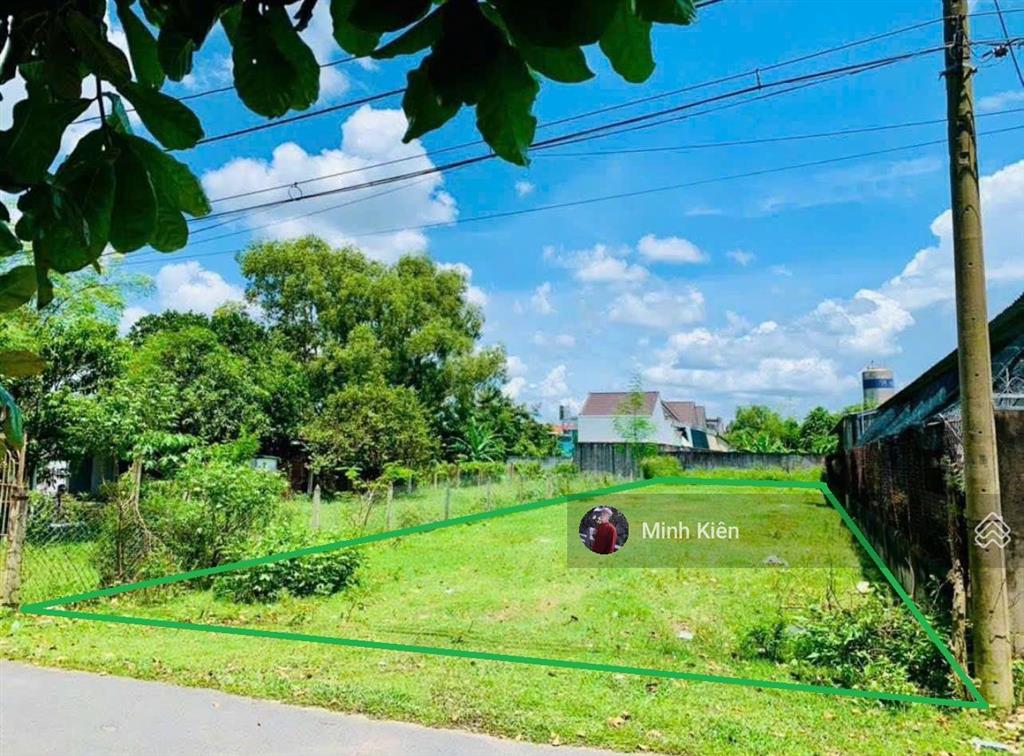 Lô đất cực đẹp ngay trung tâm trảng bàng giá 800tr, dt 217m2, ngay đ. gia huỳnh, sổ riêng
