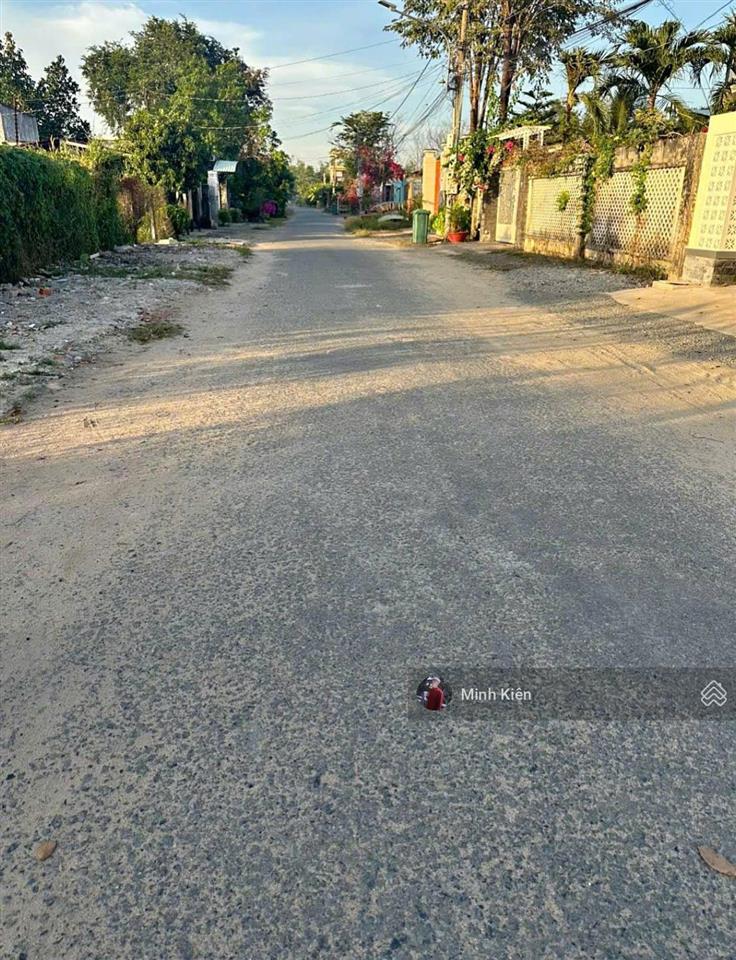 Khu dân cư sầm uất ngay đ nguyễn thị se xã tân thông hội giá 1 tỷ 250tr , sổ riêng , dt 100m2