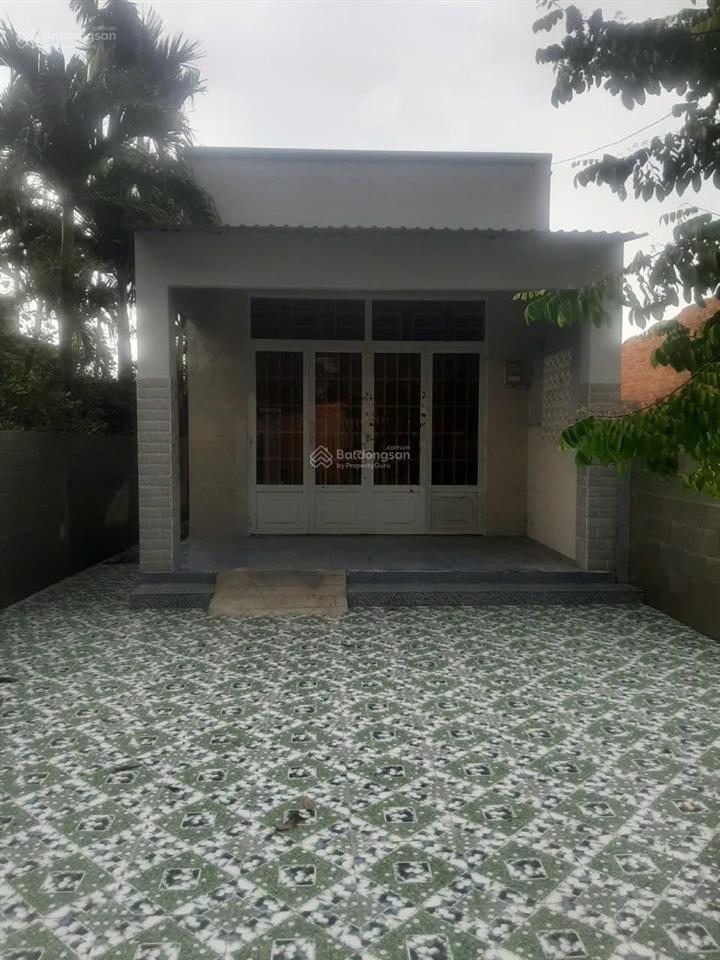 Chú 5 cần bán gấp căn nhà ngay võ văn điều, 200m2, có shr, đường nhựa xe hơi thông, giá chỉ 1,2 tỷ