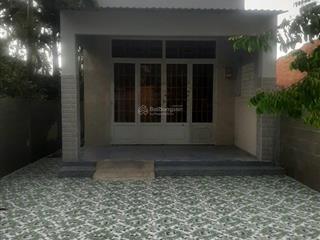 Chú 5 cần bán gấp căn nhà ngay võ văn điều, 200m2, có shr, đường nhựa xe hơi thông, giá chỉ 1.2 tỷ