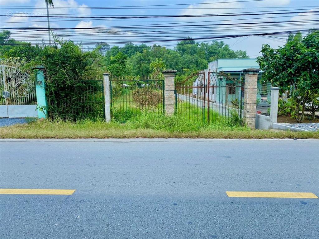 Mặt tiền nguyễn văn khạ, 10x43=436m2 có 200m2 thổ cư, sổ riêng, giá 3.4 tỷ
