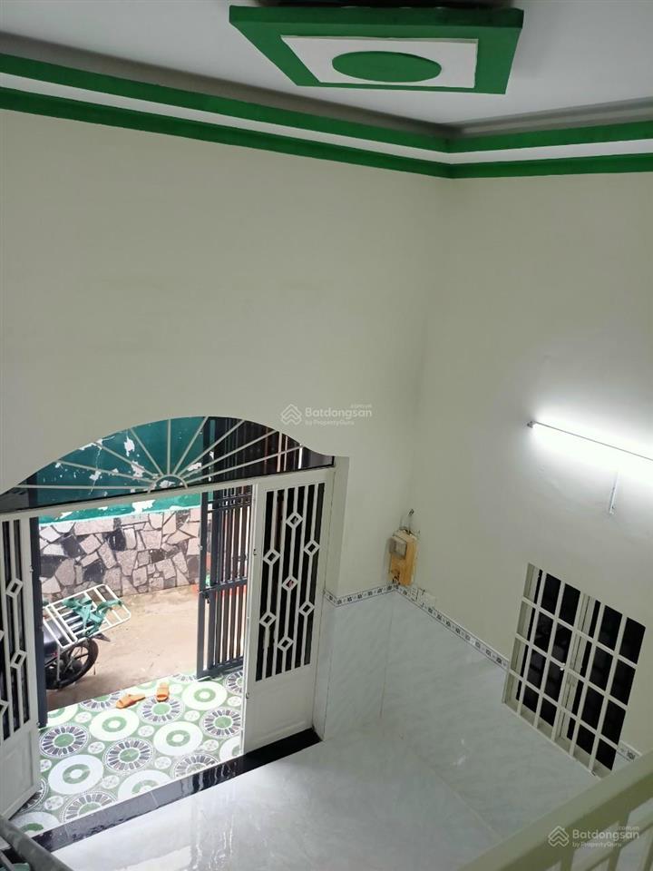 Bán nhà trệt lửng, 4x10=40m2, đường lê thị lơ xã hóc môn sổ riêng, hoàn công đủ 1,2 tỷ