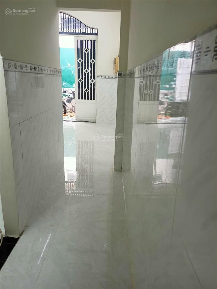 Bán nhà trệt lửng, 4x10=40m2, đường lê thị lơ xã hóc môn sổ riêng, hoàn công đủ 1,2 tỷ