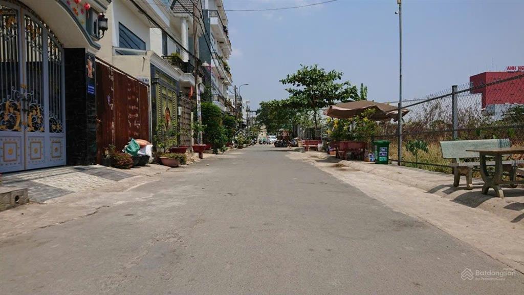 Bán đất trung tâm củ chi, 10x20=200m2 thổ cư, sổ riêng, đường nhựa thông thoáng, 950tr