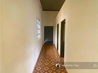 Nhà cũ, tân phú trung, 8x18=142m2 sổ riêng, đường 12m, thông thoáng, giá 850 triệu