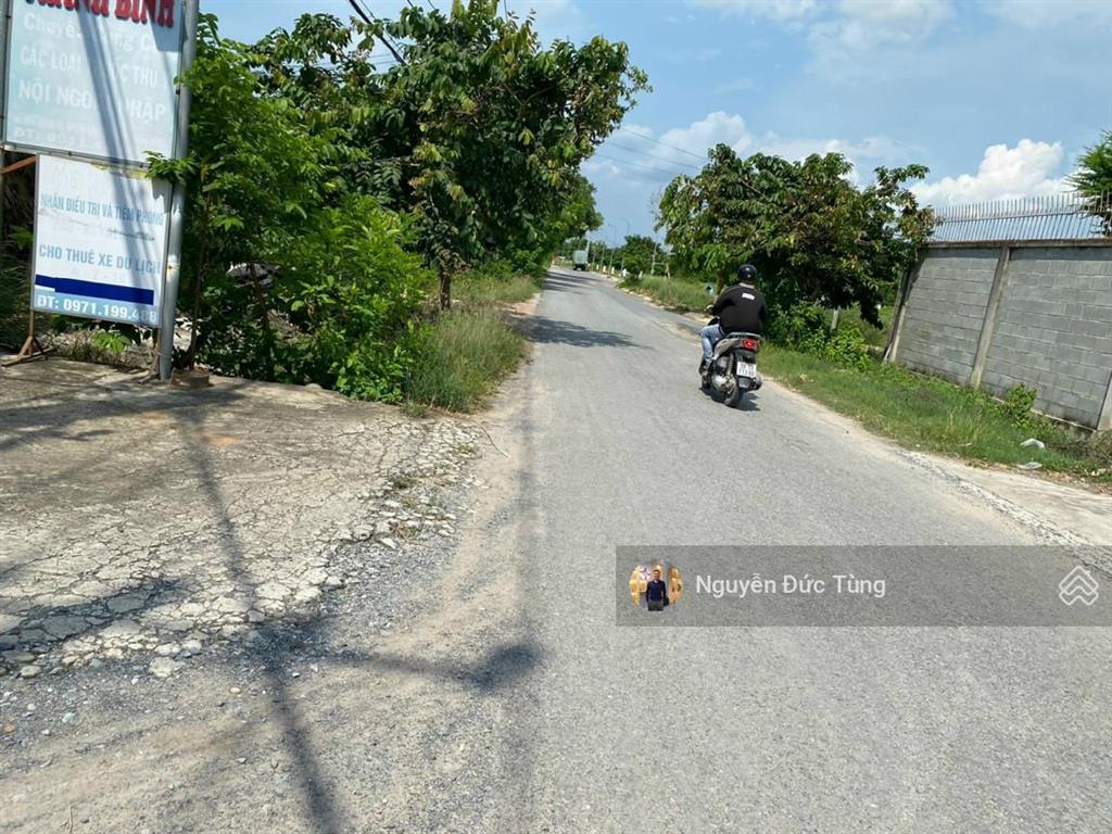 Nhà cũ, tân phú trung, 8x18=142m2 sổ riêng, đường 12m, thông thoáng, giá 850 triệu