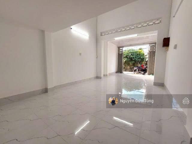 Bán nhà đường song hành  lý thường kiệt, hóc môn 56m2 sổ riêng, gần bhx, giá 1.48 tỷ