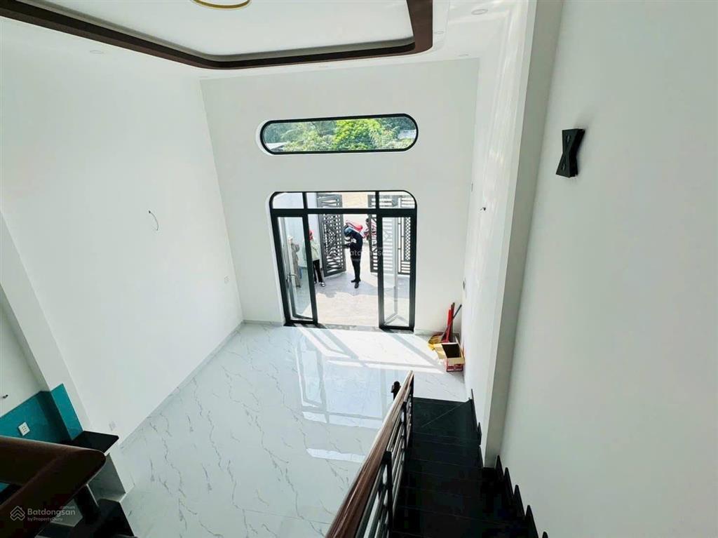 Chỉ 930tr có ngay nhà mới 100% hoàn công  mtđ 387  shr  tân an hội