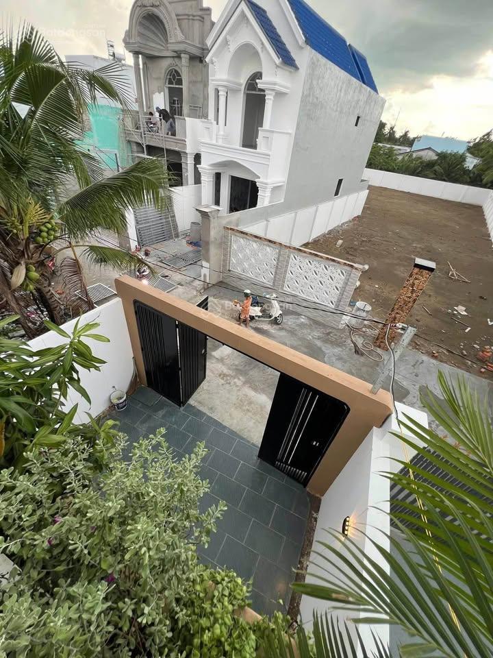 Bán nhà tại hoàng bá huân, 1,96 tỷ, 100m2, view đẹp, pháp lý đầy đủ